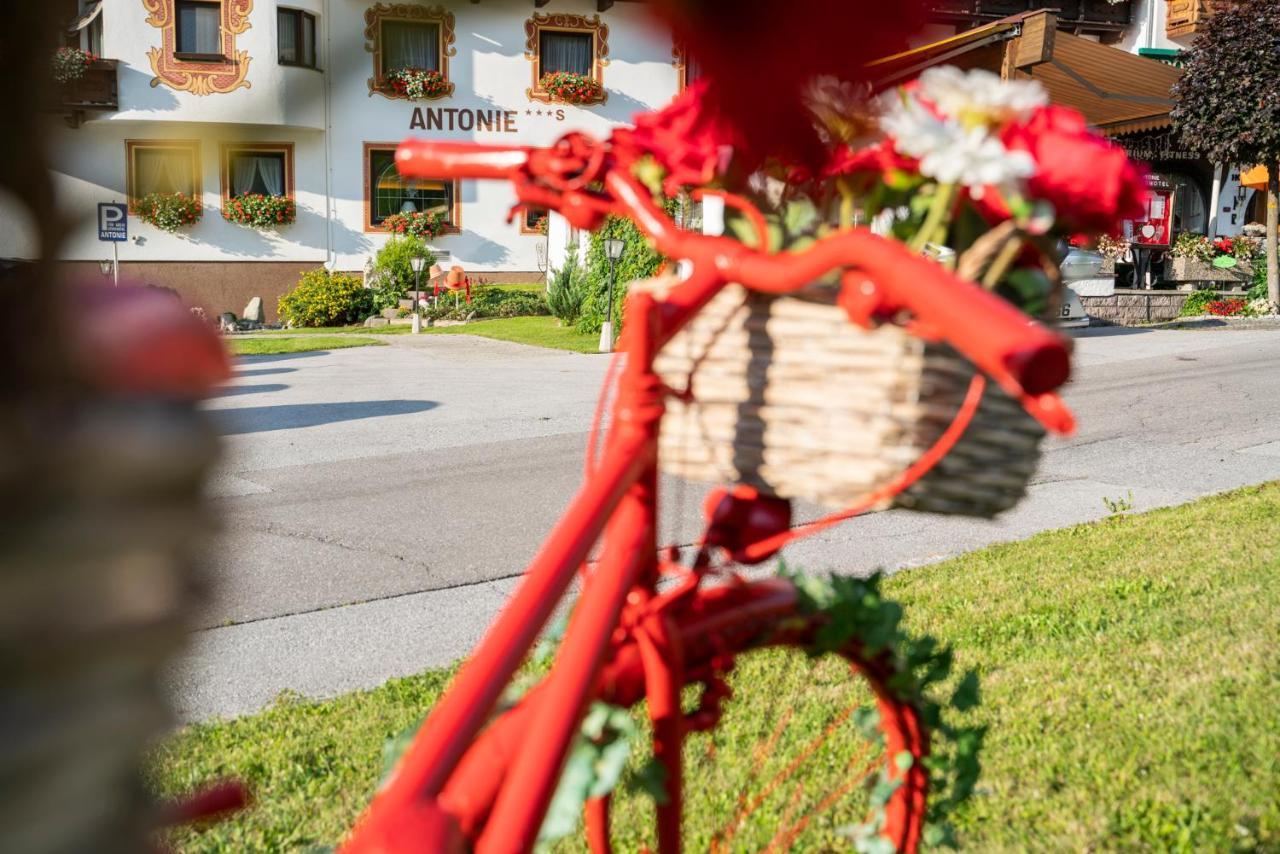 Bergsporthotel Antonie Грис-им-Зельрайн Экстерьер фото